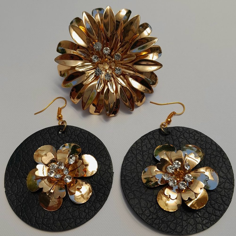Earrings and ring set